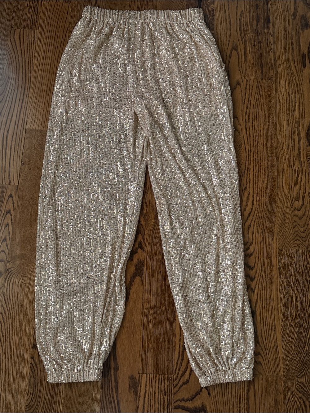 POL Sequin Jogger Pants in Champagne gold medium - Picture 6 of 12